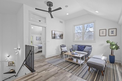 Welcome to modern perfection in coveted Maple Bluff. This - photo 40