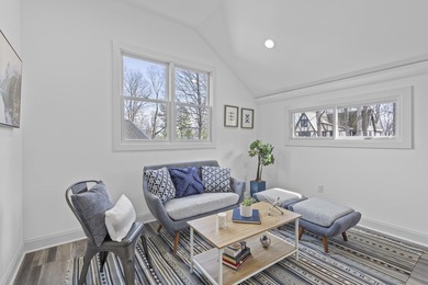 Welcome to modern perfection in coveted Maple Bluff. This - photo 41