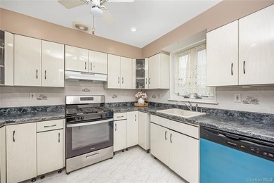 Located in Murray Hill/Auburndale section of Flushing, this - photo 6
