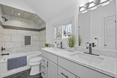 Welcome to modern perfection in coveted Maple Bluff. This - photo 46