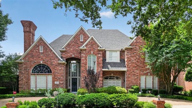 Exceptional custom home in prestigious Bent Tree North - photo 1