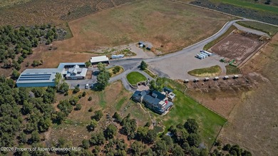 Welcome to Paradise Ridge. This 70-acre Missouri Heights ranch - photo 3