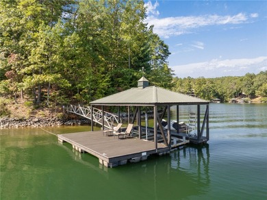 Captivating long lake and mountain views, gentle access to - photo 4