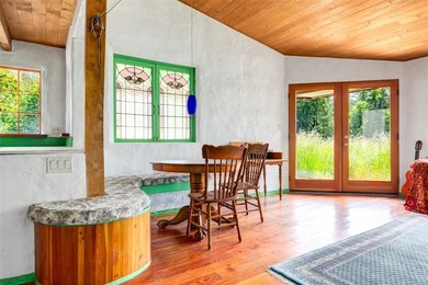 A remarkable home on a spectacular piece of land. This passion - photo 13