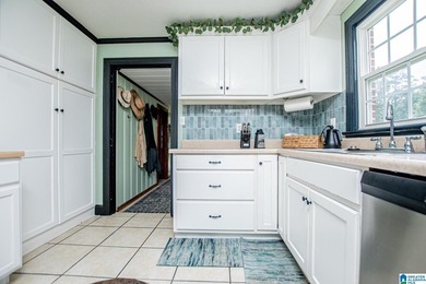 Beautifully updated and move-in ready, this 3-bedroom, 2-bath - photo 31