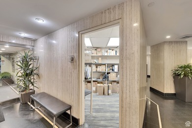 Rare Corner Residence | American Towers *Experience one of