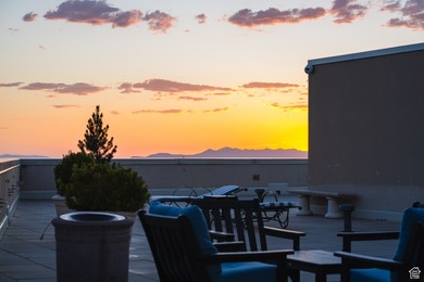 Rare Corner Residence | American Towers *Experience one of