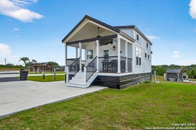 (private lake, pond, creek) Home For Sale in Fredericksburg Texas