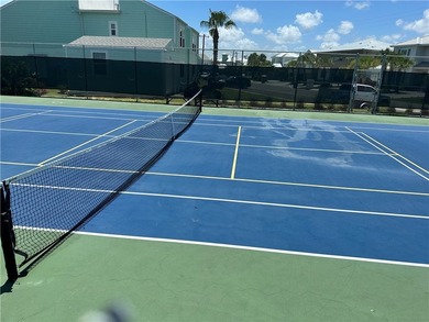 Where dreams come true! This wonderful well-maintained - photo 13