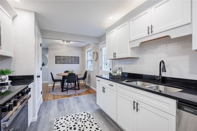 Welcome to 976 Denise Road! A beautifully renovated 3-bedroom, 2 - photo 9
