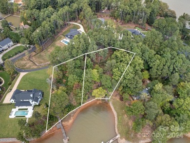 Lake Norman Lot For Sale in Mooresville North Carolina