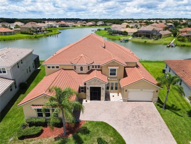 Lake Tohopekaliga Home For Sale in Kissimmee Florida