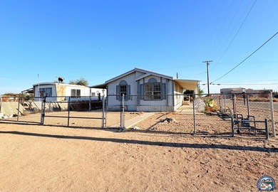 Salton Sea Lake Home For Sale in Niland California