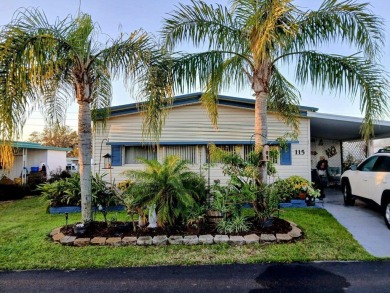 Lake Home For Sale in Leesburg, Florida