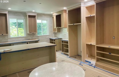 Designed and built by master carpenter Brian Lacouture and - photo 11