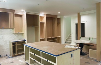 Designed and built by master carpenter Brian Lacouture and - photo 12