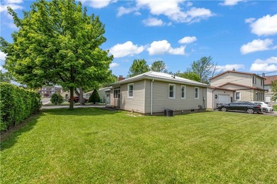 Lovingly maintained Ranch in Irondequoit! Step inside to a - photo 20