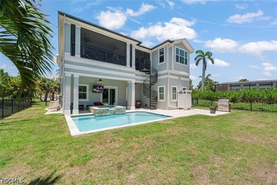 Perfectly positioned on Sanibel Island's coveted east end, just - photo 42