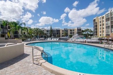 Enjoy waterway views & the daily boat parade from your master - photo 42