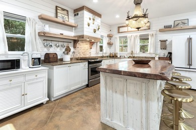 Discover your slice of paradise at 247 N Bishop Rd, a - photo 5