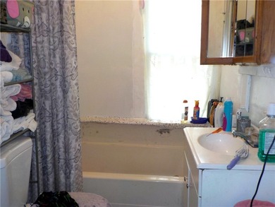 Welcome to this investment opportunity in the City of Rochester - photo 8