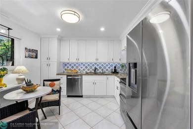 Lake Condo For Sale in Tamarac, Florida