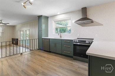 This beautifully renovated home in the Mayfair neighborhood - photo 12