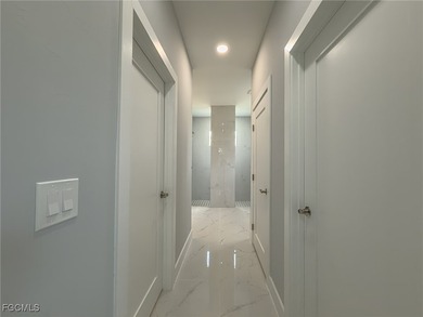 Welcome to this stunning brand-new construction in a prime Fort - photo 14