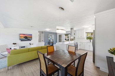 Architectural flow meets elevated everyday living. This - photo 15