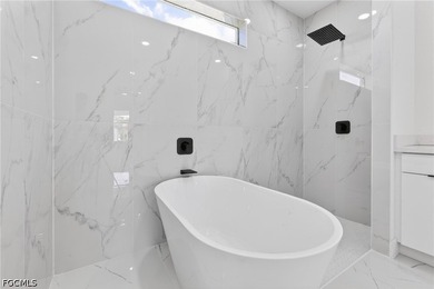 Brand-new modern construction featuring 4 bedrooms, 3 full - photo 17