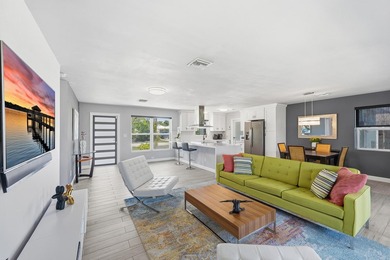 Architectural flow meets elevated everyday living. This - photo 17