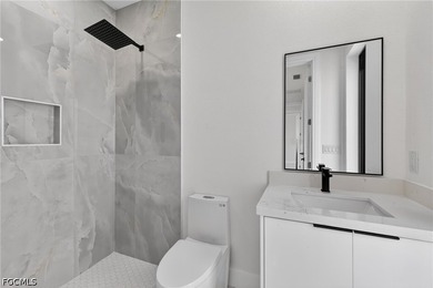 Brand-new modern construction featuring 4 bedrooms, 3 full - photo 24