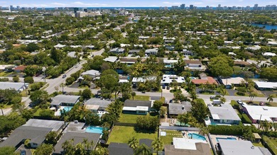 Architectural flow meets elevated everyday living. This - photo 30