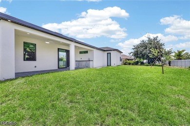 Brand-new modern construction featuring 4 bedrooms, 3 full - photo 36
