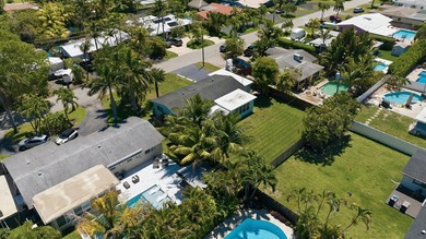 Architectural flow meets elevated everyday living. This - photo 44
