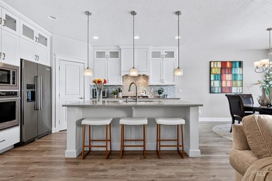 Custom home in the prestigious Red Hawk Ridge community. This - photo 6