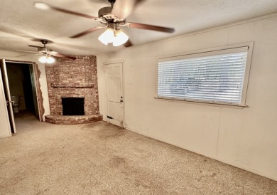 Charming Southside Cabin!
SG 17 Lake Cherokee - photo 8