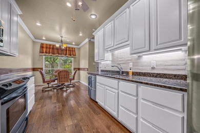 Welcome to easy living in the highly desirable Forest Lakes - photo 11