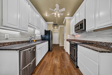 Welcome to easy living in the highly desirable Forest Lakes - photo 12