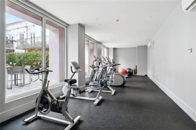 Welcome to the Kalorama Building - refined luxury condominium