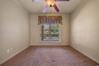 Welcome to easy living in the highly desirable Forest Lakes - photo 30