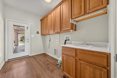 Welcome to easy living in the highly desirable Forest Lakes - photo 31