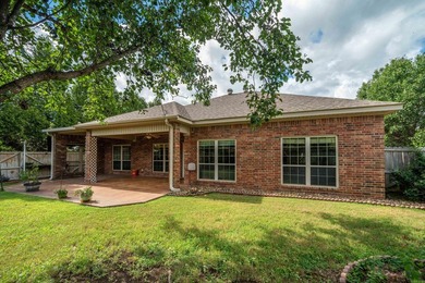Welcome to easy living in the highly desirable Forest Lakes - photo 37