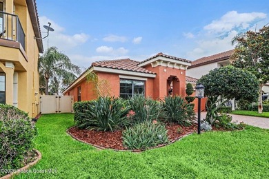 Beautifully updated Mediterranean style home located in the - photo 5