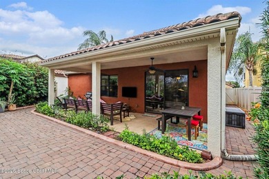 Beautifully updated Mediterranean style home located in the - photo 9