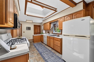 Prepare to be impressed by this lovely Greece ranch! A large - photo 10