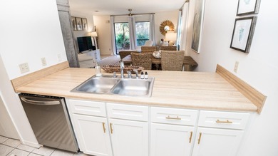 MUCH SOUGHT AFTER CASSINE END UNIT WITH 2 BEDROOM, 2 1/2 BATHS - photo 10