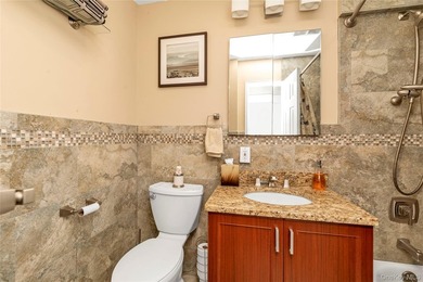 Bright 3-bedroom, 2-bathroom co-op in the heart of Long Beach - photo 15