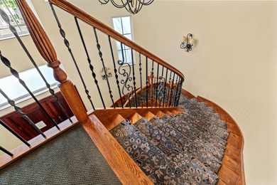 Steps from the beach, near Atlantic Avenue, this casually - photo 22