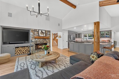 Timeless mountain lodge coupled with new mountain modern - photo 4